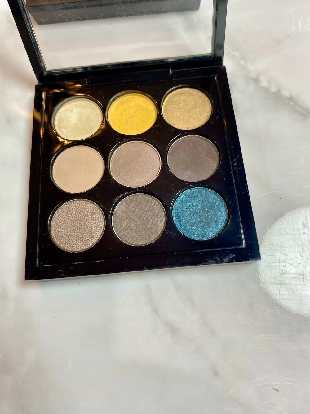 MAC Cosmetics Eyeshadow X9 Pallet (Shades Listed Below)